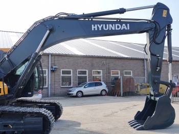 Used heavy machinery Hyundai R215 Smart Plus *2021 Model* Kettenbagger